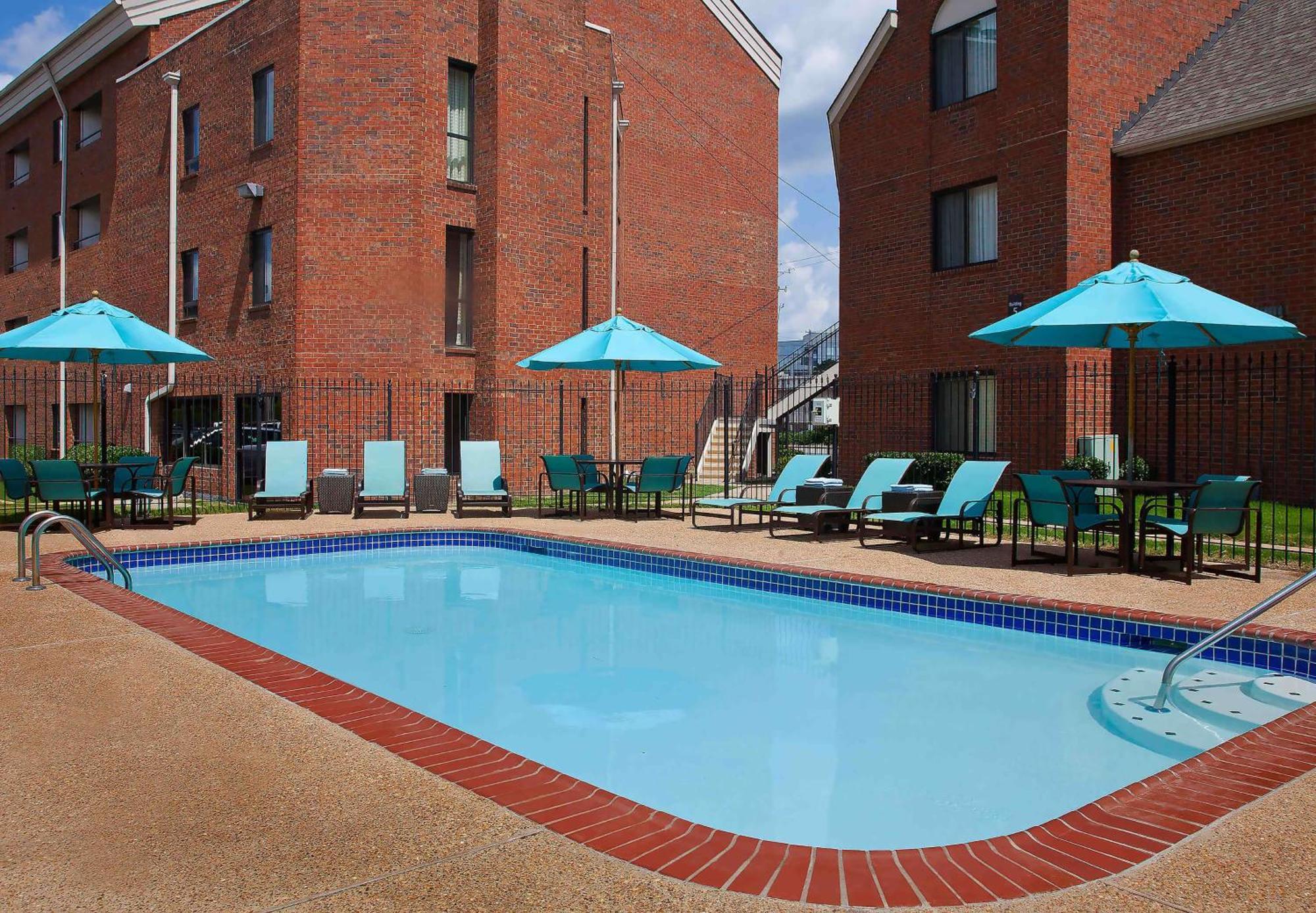 Sonesta Simply Suites Memphis East Poplar Pike Екстериор снимка