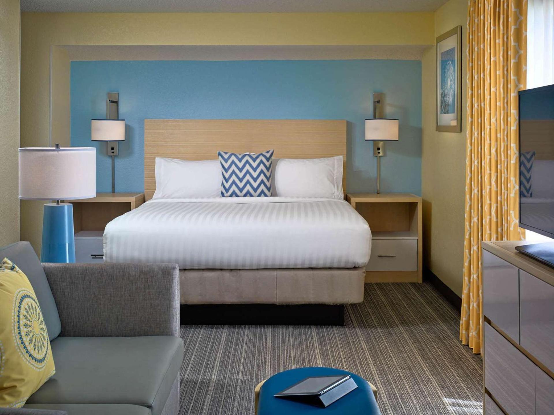 Sonesta Simply Suites Memphis East Poplar Pike Екстериор снимка